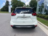 Used 2017 Nissan Rogue SV image 4