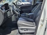 Used 2022 Volkswagen Tiguan SE image 5