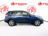 Used 2015 Nissan Rogue SL image 2