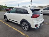 Used 2021 Kia Niro LX image 5