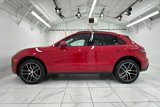 Used 2024 Porsche Macan image 2