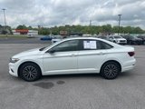 Used 2019 Volkswagen Jetta SE w/ Cold Weather Package image 4