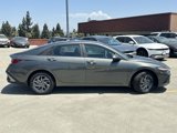 Used 2024 Hyundai Elantra SEL image 3