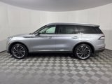 Used 2020 Lincoln Aviator Reserve image 3