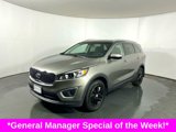 Used 2017 Kia Sorento LX w/ LX Convenience Package image 2