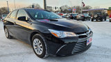 Used 2016 Toyota Camry LE image 4