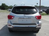 Used 2019 Nissan Pathfinder SV image 4