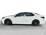 Used 2023 Toyota Camry SE image 2