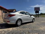 Used 2014 Hyundai Accent GLS image 6