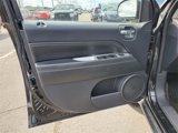 Used 2015 Jeep Compass High Altitude image 5