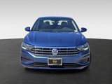 Used 2021 Volkswagen Jetta SE image 2