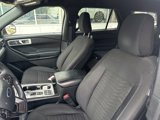 Used 2020 Ford Explorer XLT image 5