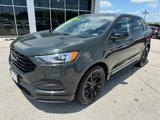 Used 2022 Ford Edge SE w/ Black Appearance Package image 3