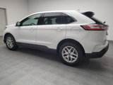 Used 2022 Ford Edge SEL image 3