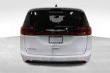 Used 2024 Chrysler Pacifica Touring-L image 4