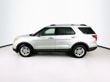 Used 2014 Ford Explorer XLT image 4