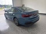 New 2025 Volkswagen Jetta SE image 2