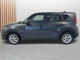 Used 2022 Kia Soul LX w/ Technology Package image 3