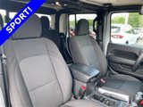 Used 2023 Jeep Gladiator Sport image 5