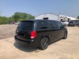 Used 2018 Dodge Grand Caravan SXT w/ Blacktop Package image 4