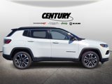 Used 2023 Jeep Compass Limited image 2