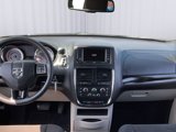 Used 2017 Dodge Grand Caravan SE image 2