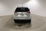 Used 2016 Nissan Rogue SV w/ SV Premium Package image 4