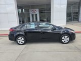 Used 2017 Kia Forte LX image 3