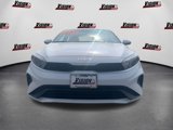Used 2022 Kia Forte LXS image 2