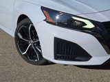 Used 2023 Nissan Altima 2.5 SR image 3
