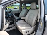 Used 2021 Chrysler Voyager Lxi image 2