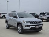 New 2025 Jeep Compass Latitude image 2