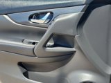 Used 2018 Nissan Rogue SV image 6