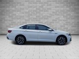 Used 2024 Volkswagen Jetta SEL image 4