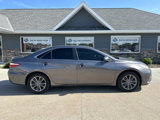 Used 2017 Toyota Camry SE image 2
