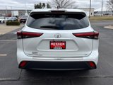 Certified 2023 Toyota Highlander LE image 4