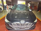Used 2021 Hyundai Elantra Limited image 2