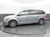 Used 2014 Chrysler Town & Country Touring-L w/ Driver Convenience Group image 2