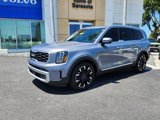 Used 2024 Kia Telluride SX w/ Towing Package image 3