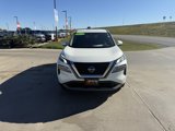 Used 2023 Nissan Rogue SV image 3