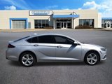 Used 2018 Buick Regal Preferred image 2