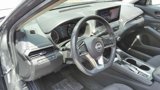 Used 2023 Nissan Altima 2.5 SV w/ SV Premium Package image 2