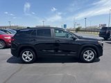 Used 2024 GMC Terrain SLE image 2
