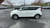 Used 2021 Kia Soul LX image 2