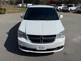 Used 2019 Dodge Grand Caravan SXT image 2