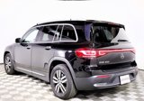Used 2023 Mercedes-Benz EQB 300 4MATIC w/ Exclusive Package image 4