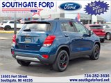 Used 2019 Chevrolet Trax LT w/ LT Convenience Package image 2