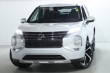 Used 2024 Mitsubishi Outlander SE image 3