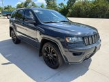 Used 2017 Jeep Grand Cherokee Altitude image 3