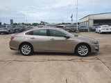 Used 2022 Chevrolet Malibu LT image 2